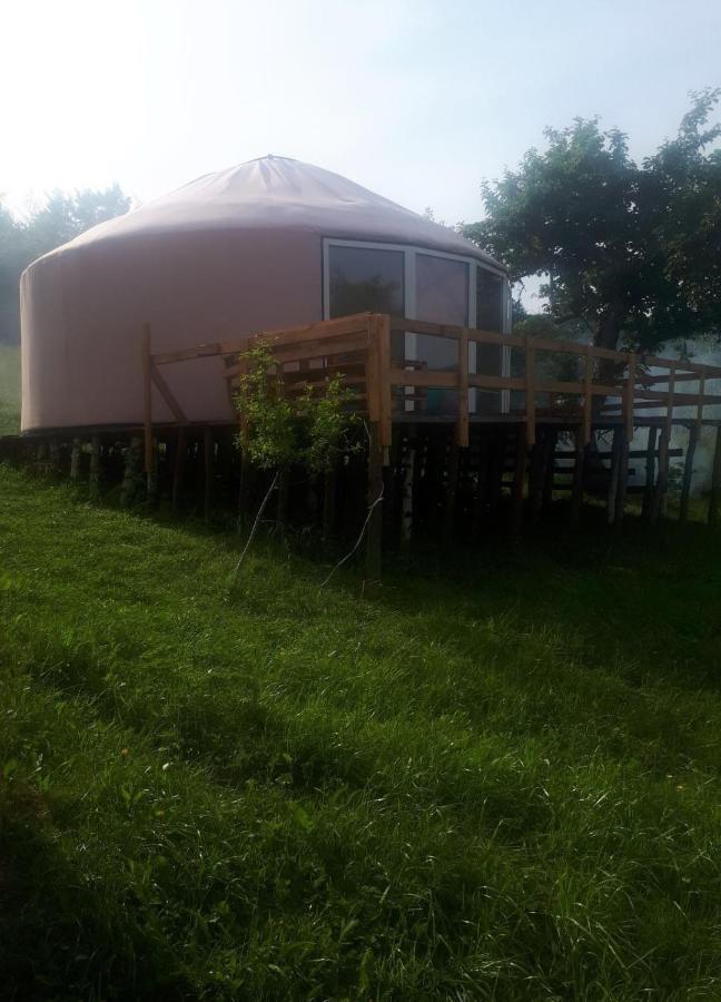 Глемпінг Luxury Hotel Lypovets Luaran gambar